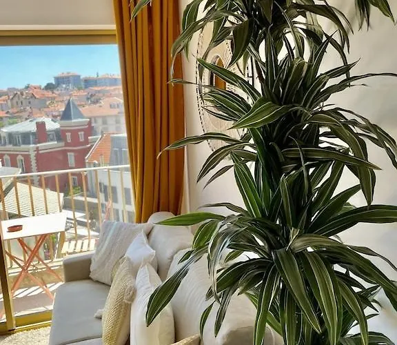 Superb Floor Studio, Center. Appartement